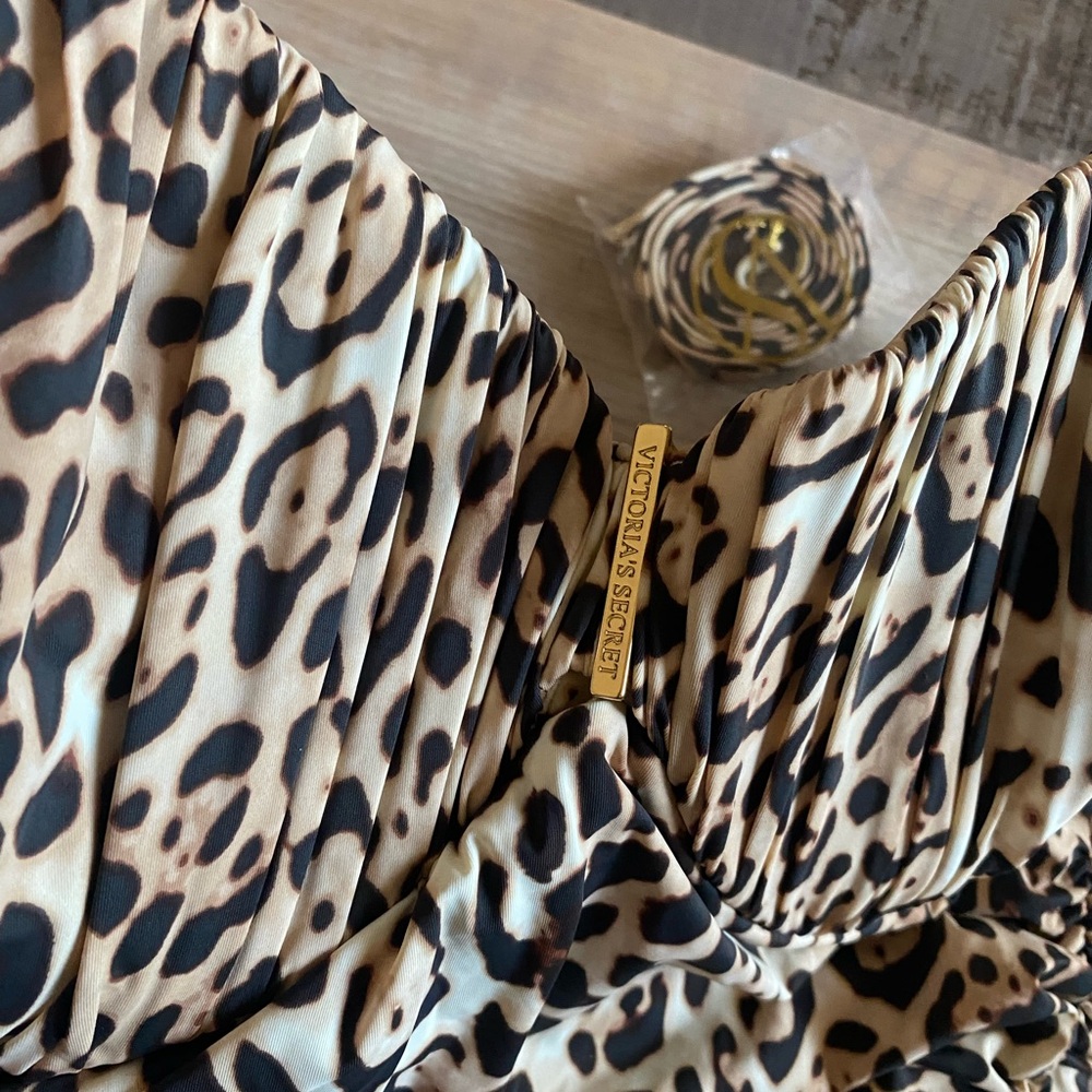 Leopard Print  One Piece - Picture 2 of 9